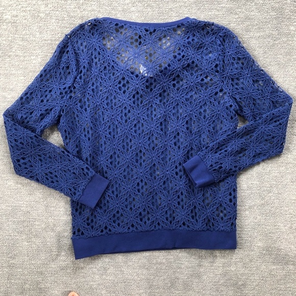 Wet Seal NWT Blue Open Lace Floral Top - Picture 3 of 6